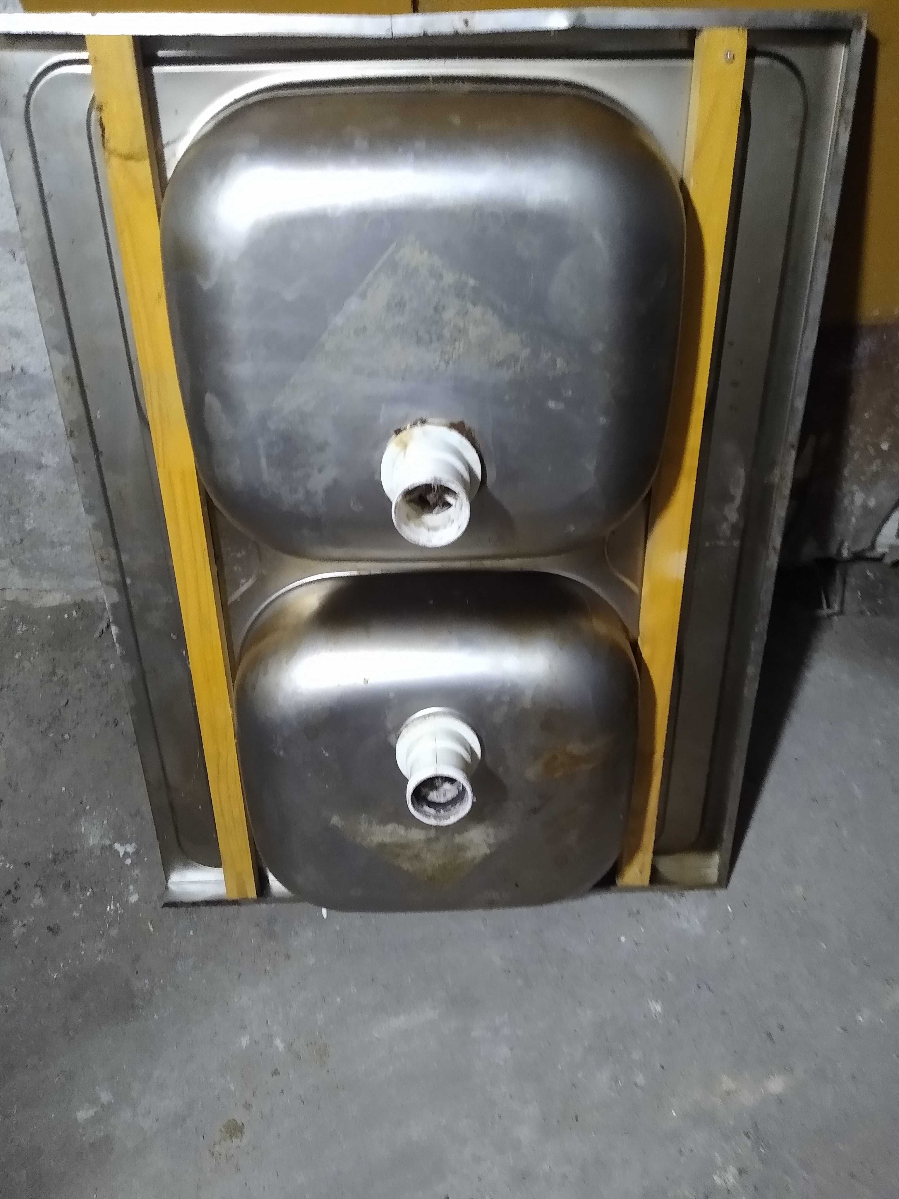 Zlewozmywak metalowy