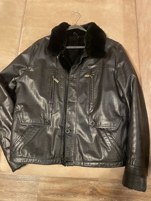 Кожаная дубленка 48-50 размер