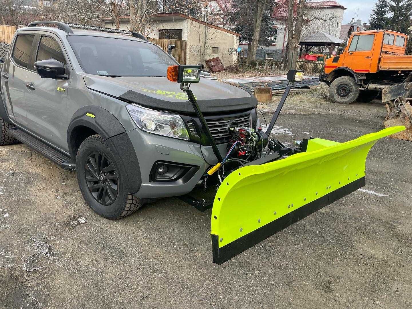 Pług śnieżny Patrol Navara  Land Cruiser Defender Jimny Samurai D-Max