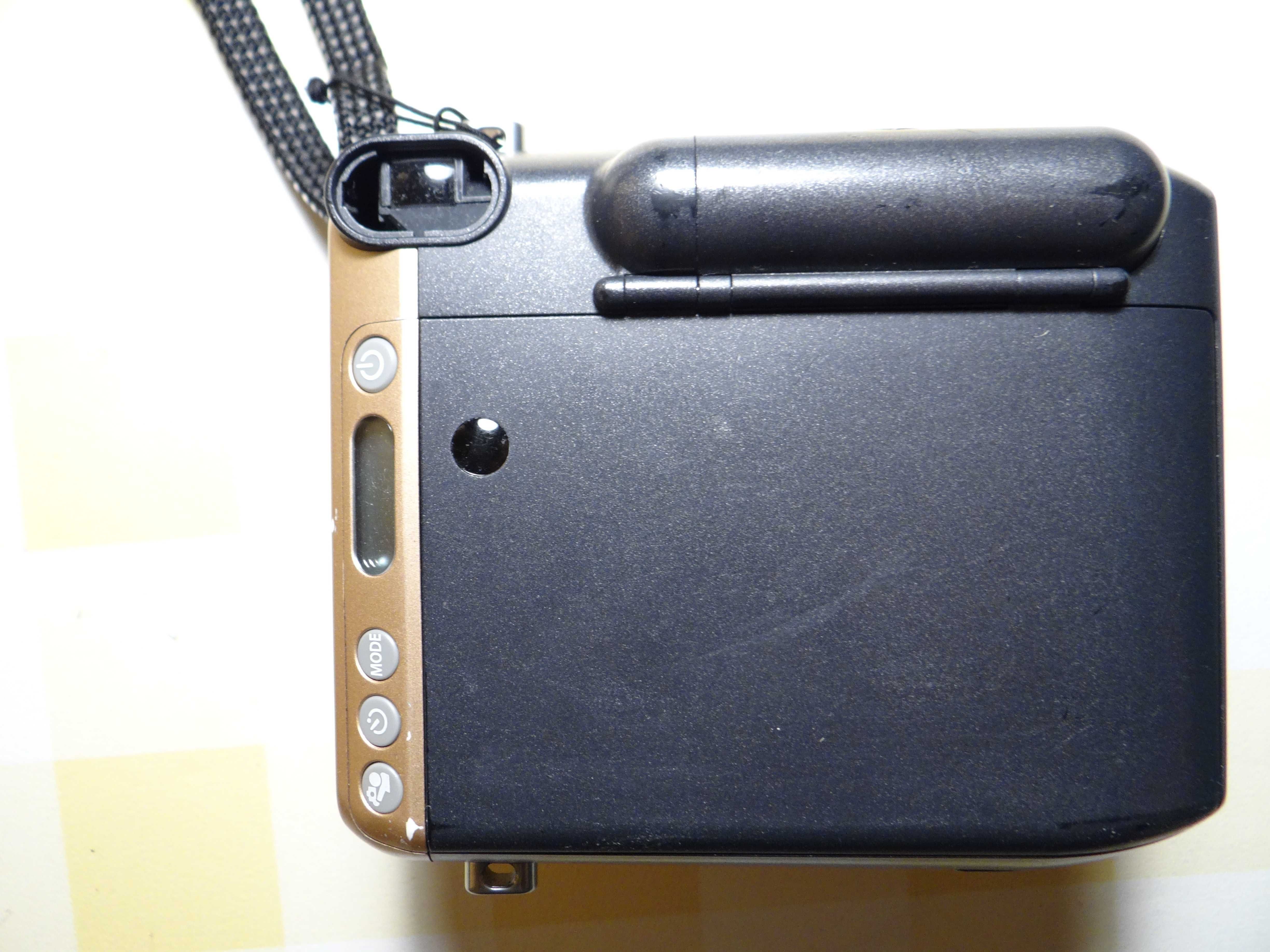 instax mini 70 gold złoty