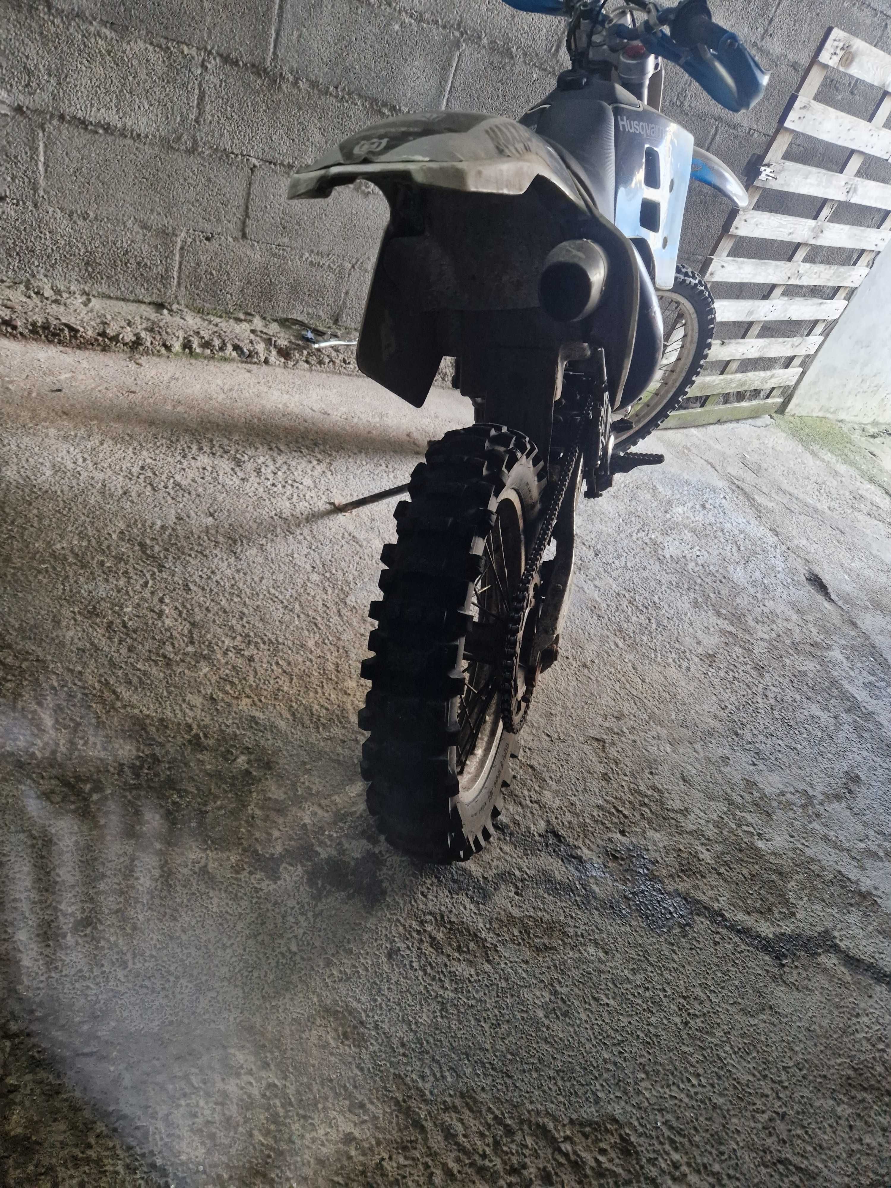 Husqvarna 250   2 T