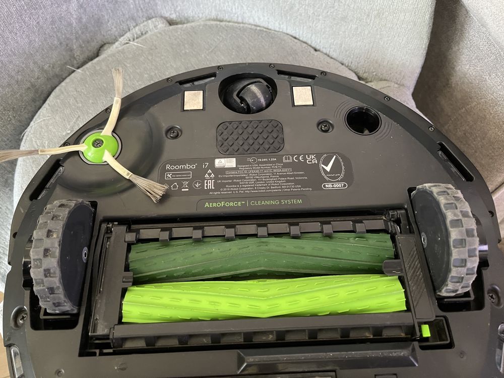 iRobot i7 - kpl sprawny
