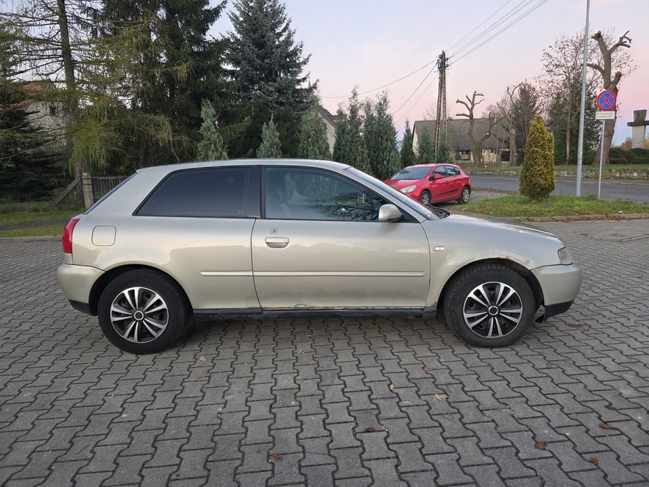Audi A3 8L 1.6 MPi ważne opłaty,BT