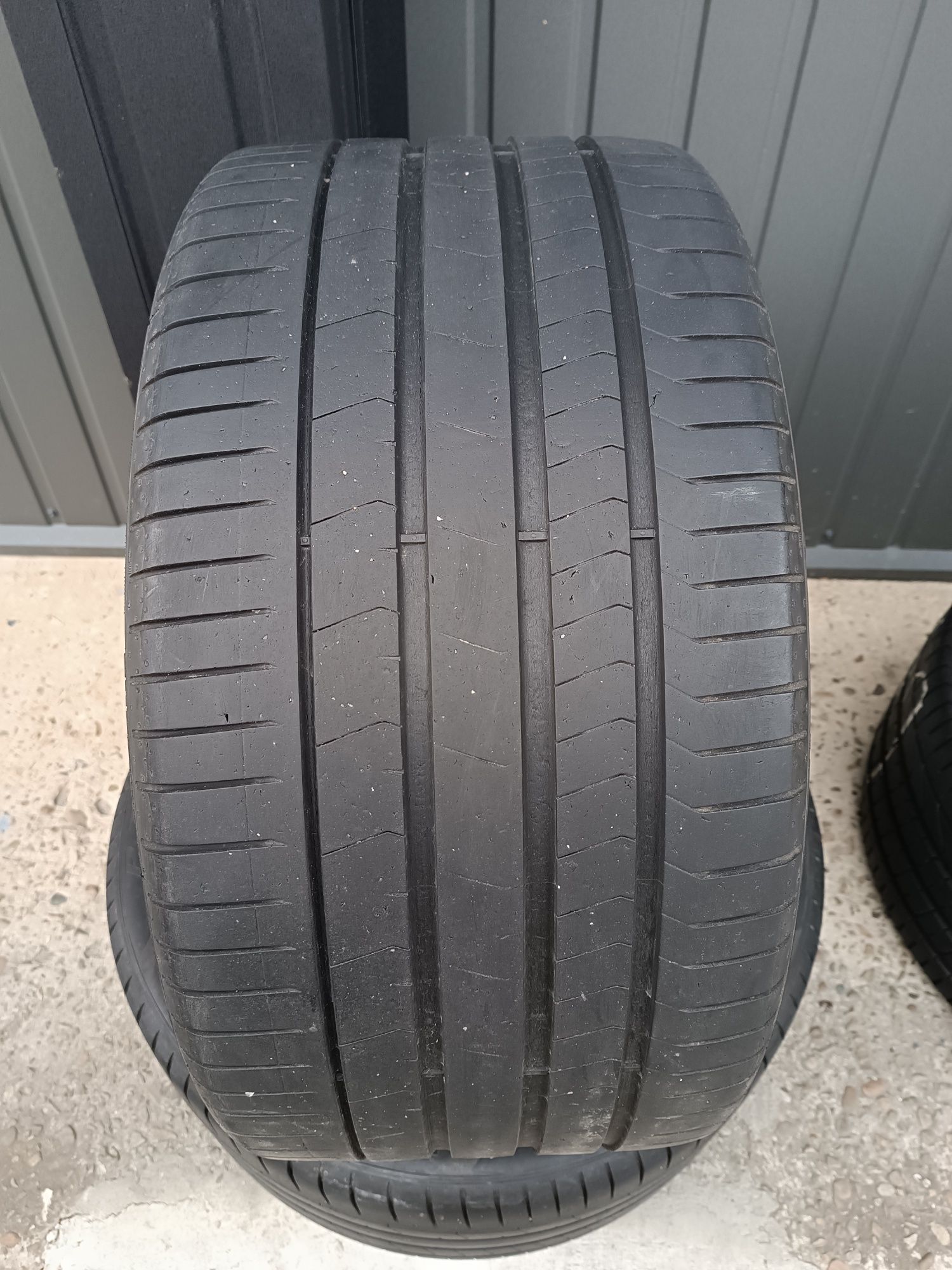 Літні шини 315/30/22 107Y Pirelli Pzero PZ4 пара