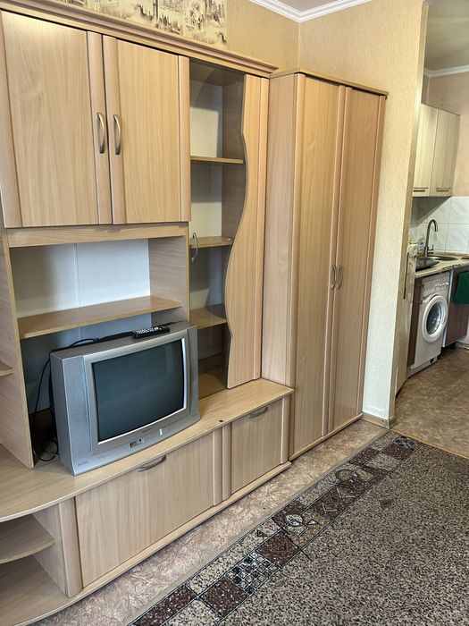 Сдам гостинку с удобствами по адресу Владислава Зубенко 31,5/5