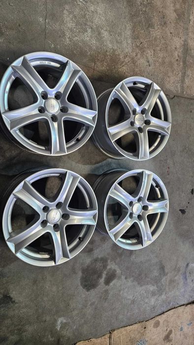 felgi aluminiowe audi vw skoda  5x112 r17 et38 7,5j  cali  komplet