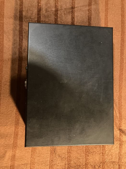 Програвач вінілових платівок Numark PT01