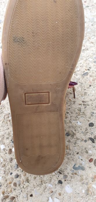 Sapato em cortiça natural