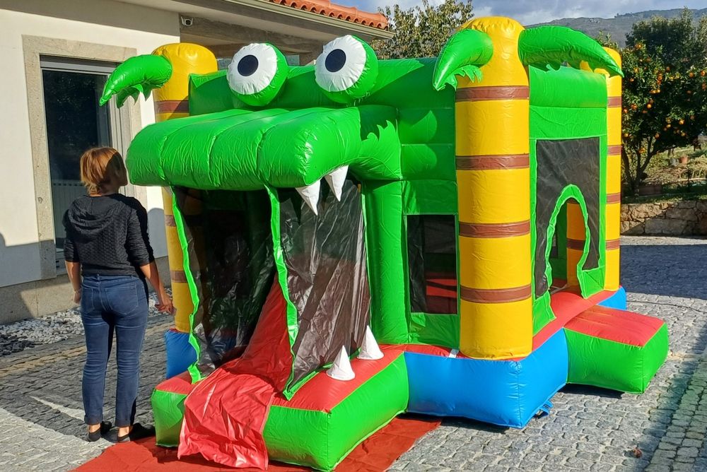 Insuflável para alugar