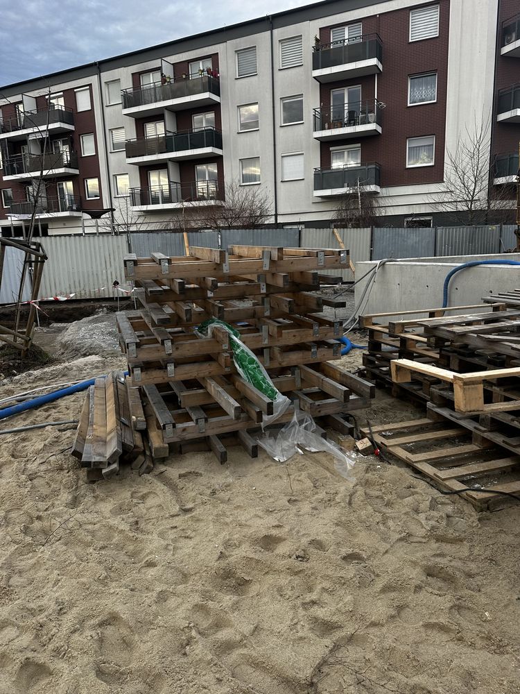 Palety drewno otdam za darmo