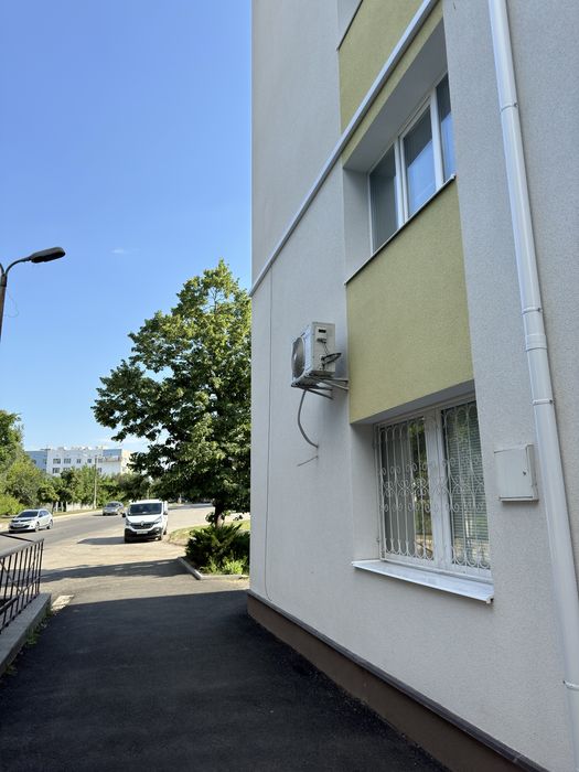 Продам офісне приміщення