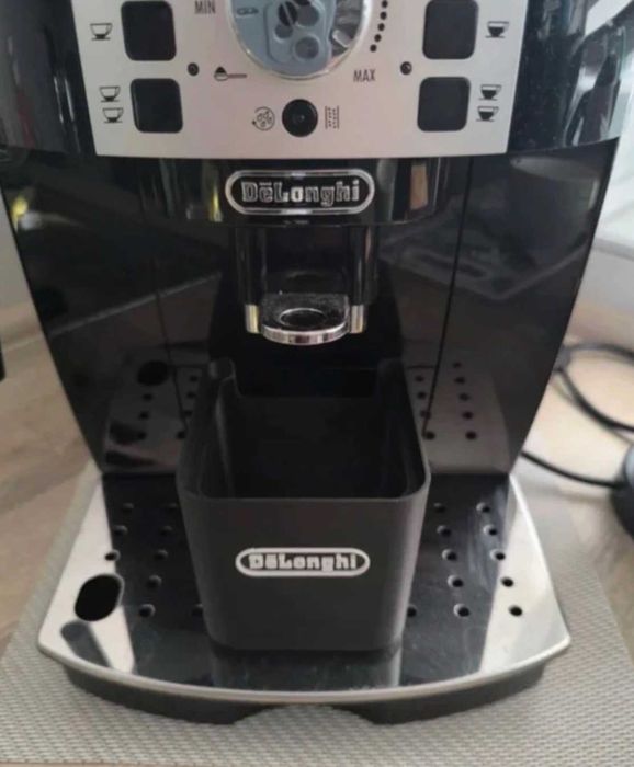 DeLonghi kubek na ociekającą wodę do ekspresu Zbieracz kropli