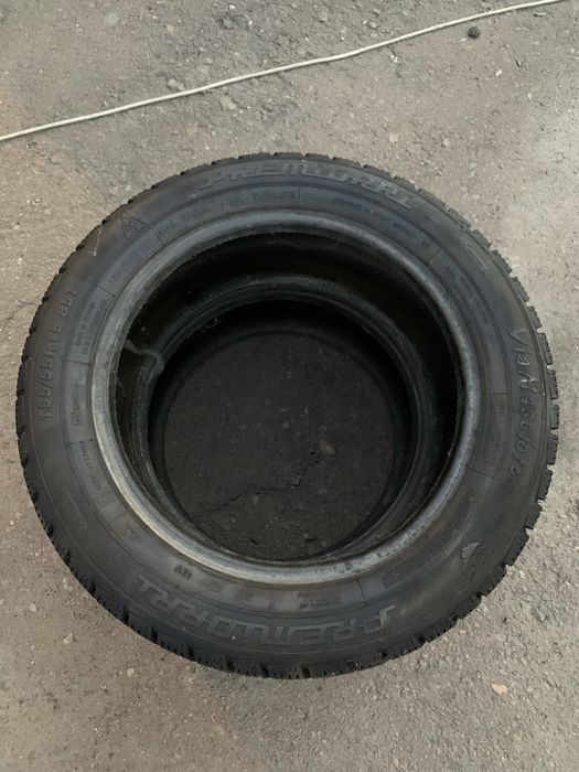 Продам резину зима R 15 размер 195/55