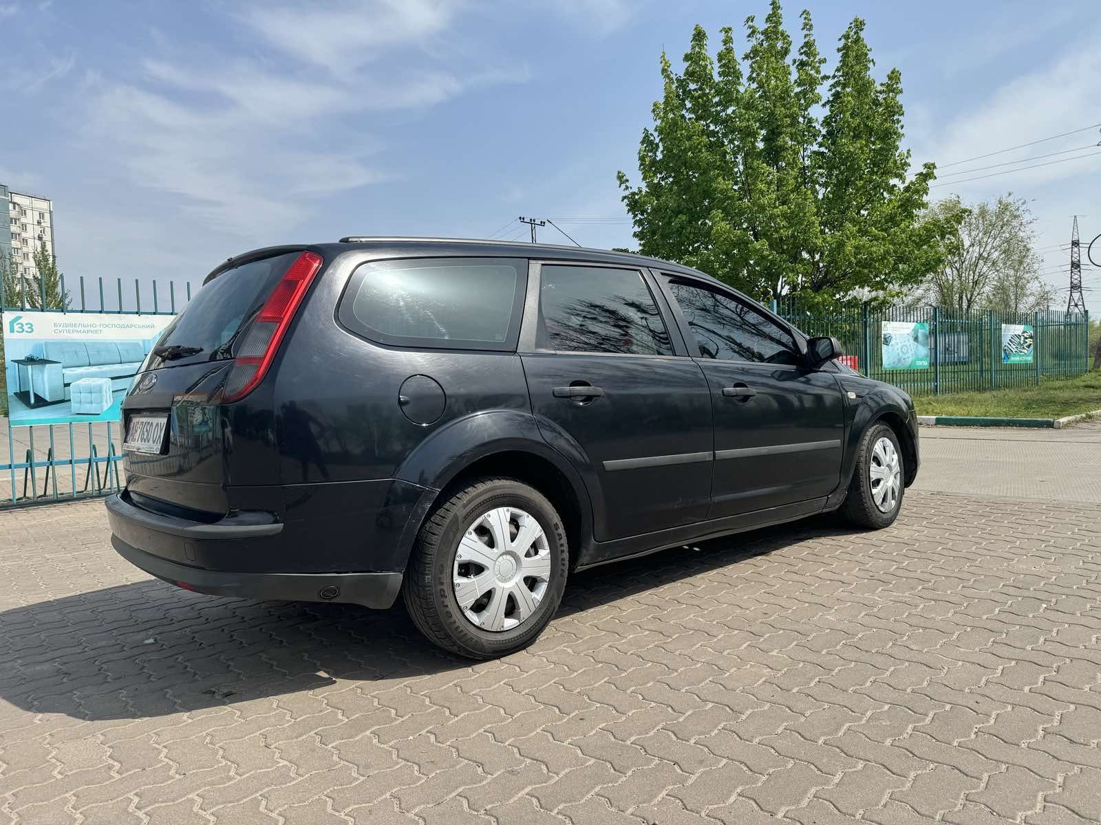 Продам Ford focus бензин, газ 2005 год