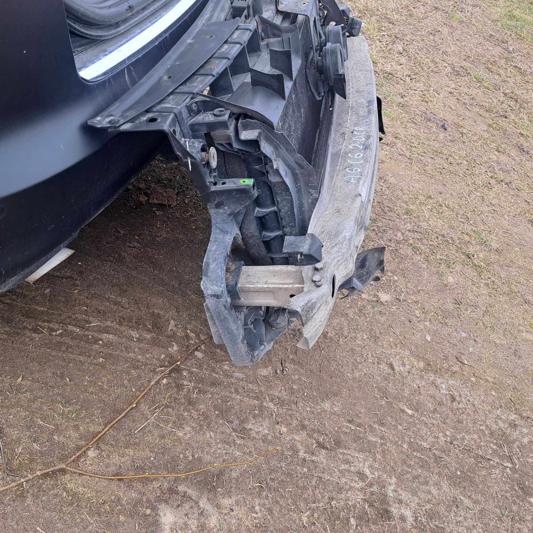 Pas przedni kompletny audi a6 c6 lift 2.0 tdi cr manual chłodnice