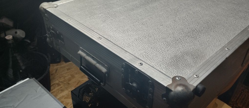 Case walizka Pioneer , denon , numark.