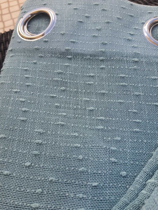 Cortinados nunca usados