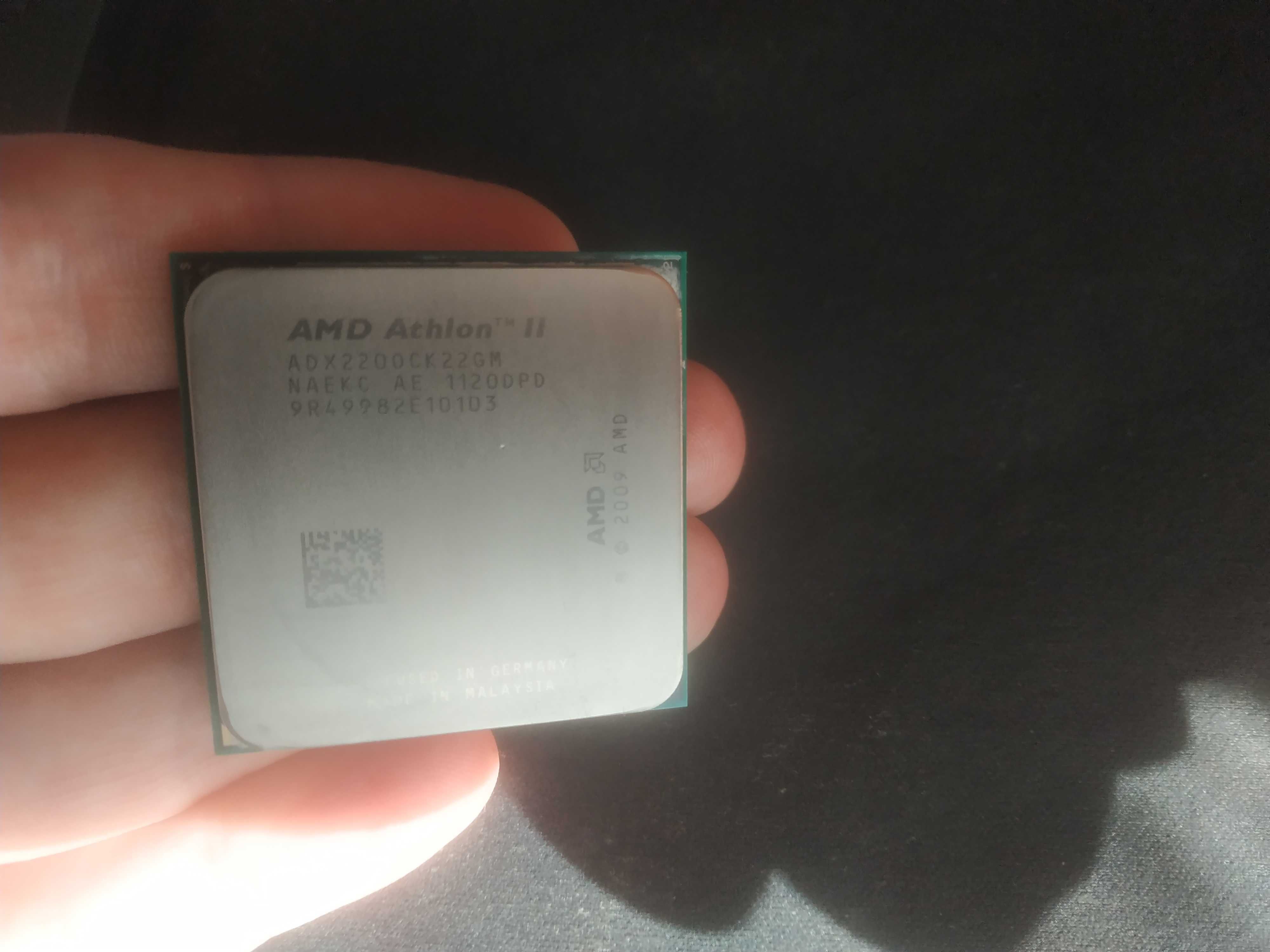 Процессор AMD Athlon II X2 220 2.8 Ghz ADX2200CK22GM Socket AM3, AM2+