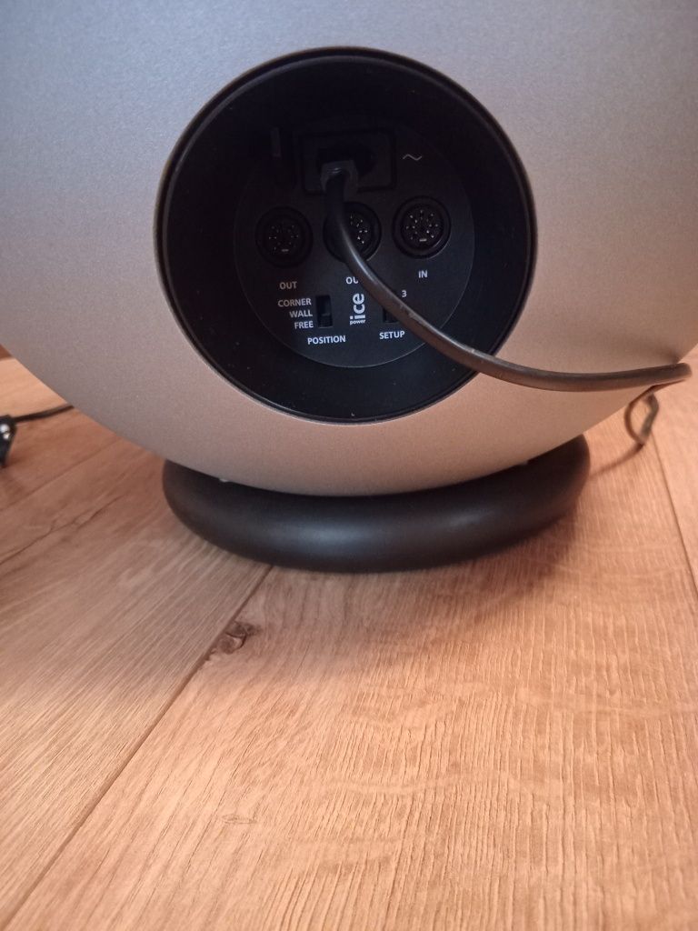 Продам сабвуфер Bang&Olufsen beolab 2.
