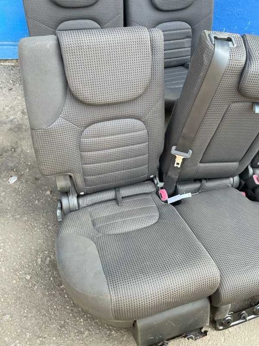 Сиденья комплект Nissan Pathfinder R51 2005-2014 з третім рядом