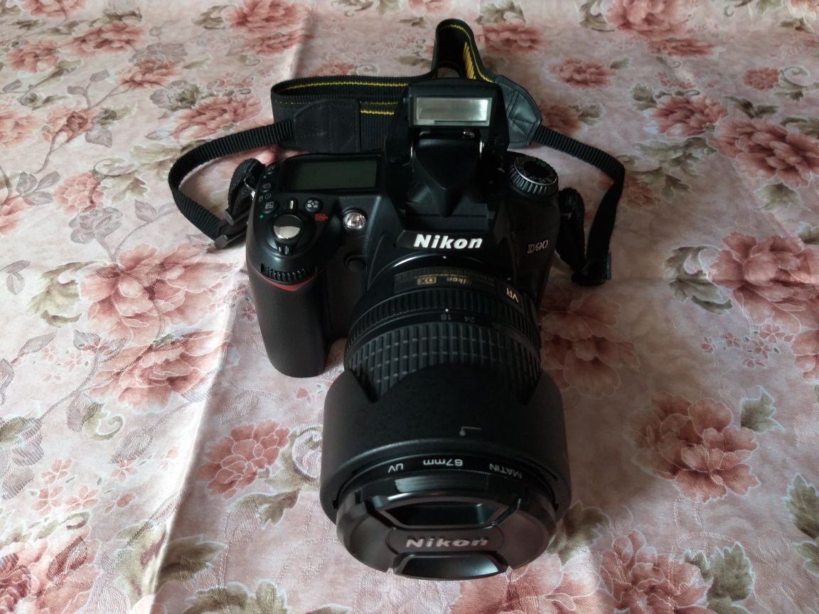 Продам Nikon D-90