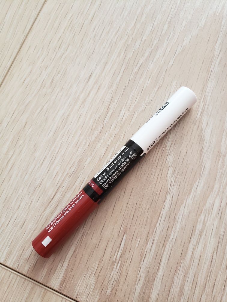 Błyszczyk szminka rival me stay4ever lip gloss długotrwały do 24 godz
