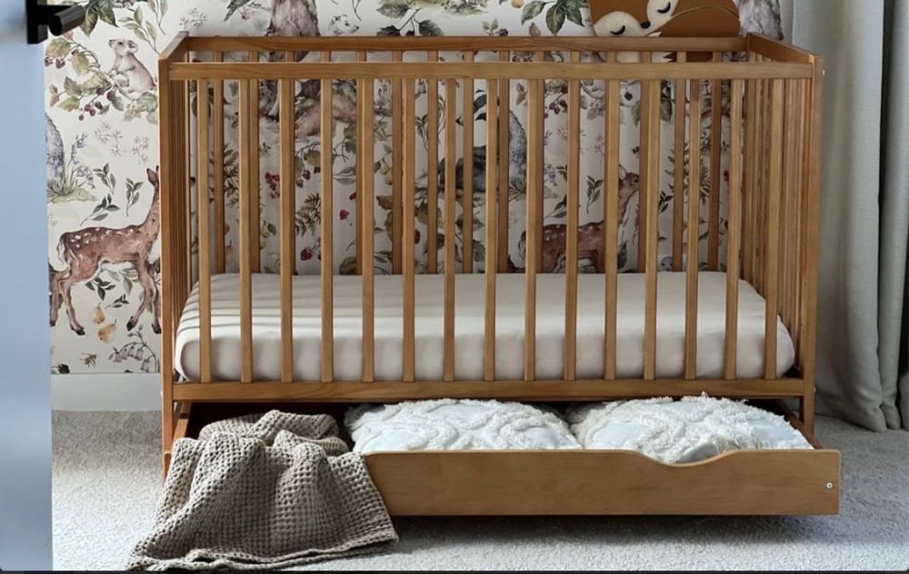 Sprzedam nowe łóżeczko