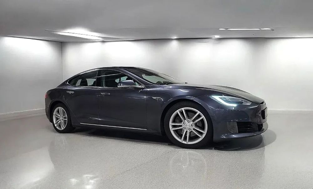 Tesla Model S Tesla Model S75D darmowe dożywotnie ładowanie