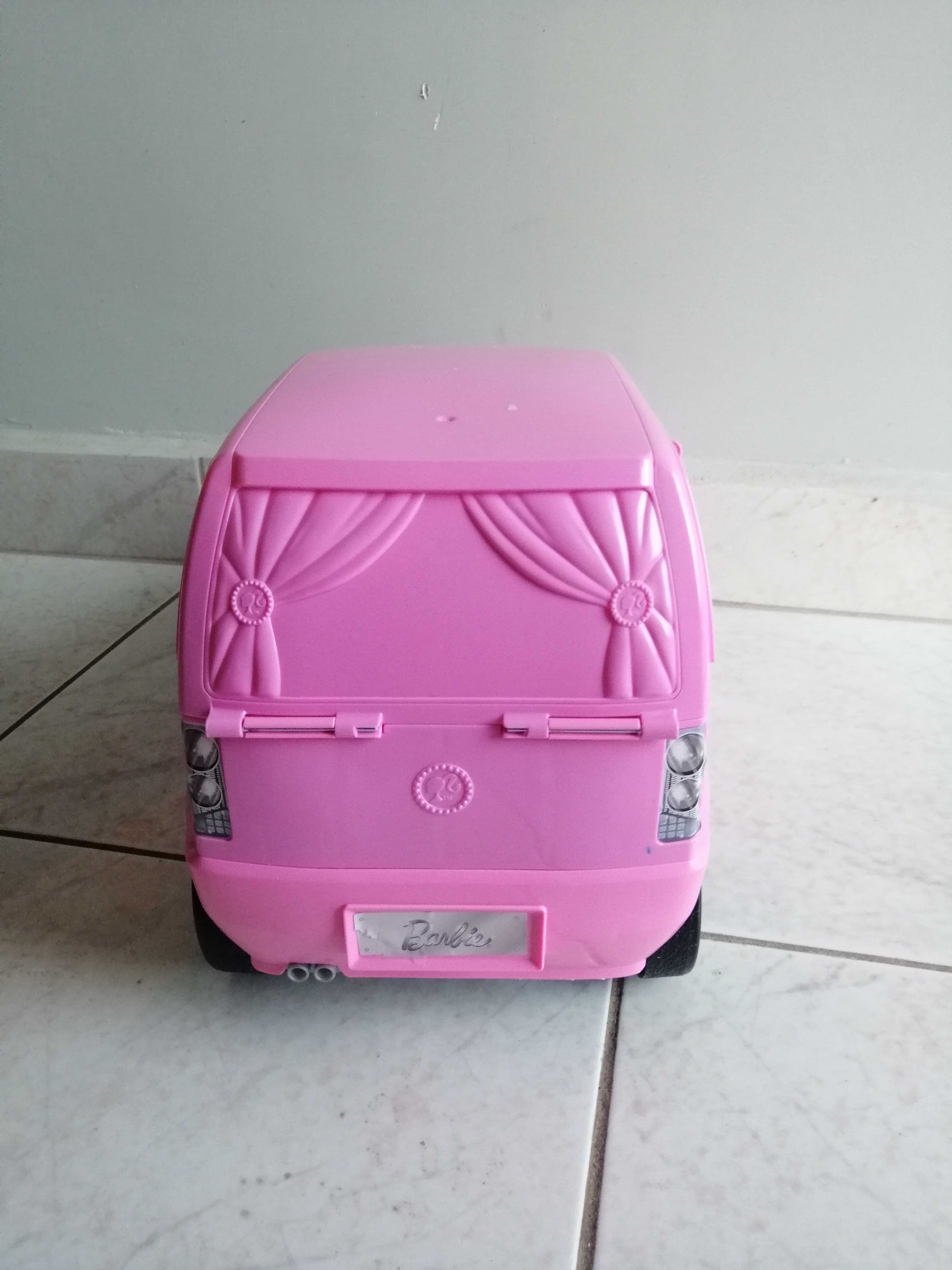 Samochód dla lalki Barbie