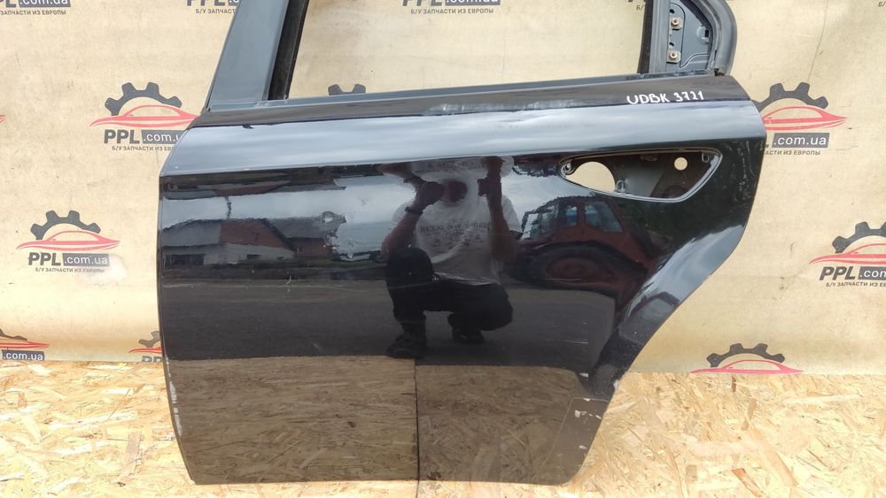 Alfa Romeo 159 2005-2011 седан дверь задняя левая 50513857