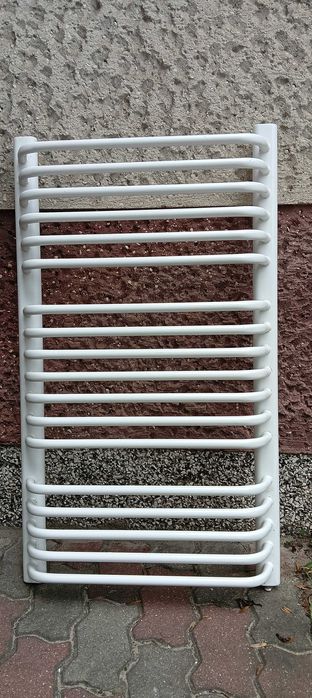 grzejnik lazienkowy wieszak suszarka na reczniki do przedpokoju 55x95