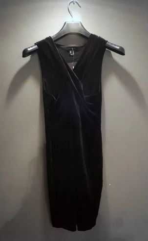 Czarna prosta welurowa sukienka bez rękawów, dopasowana 38 (S/M)