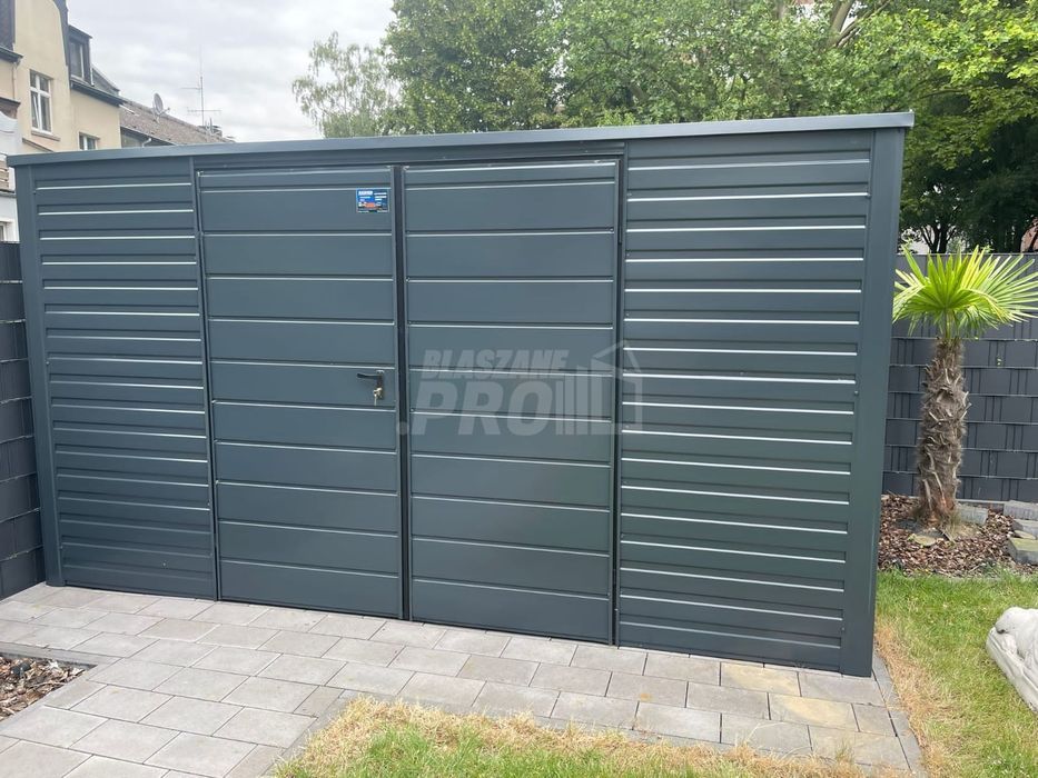 Domek ogrodowy 5x3 brama dwuskrzydłowa okno antracyt spad w tył GP116