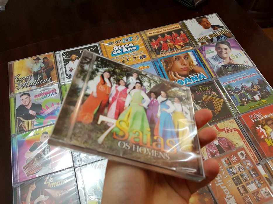 Albuns de Música Originais selados (10€ + despesas de envio)