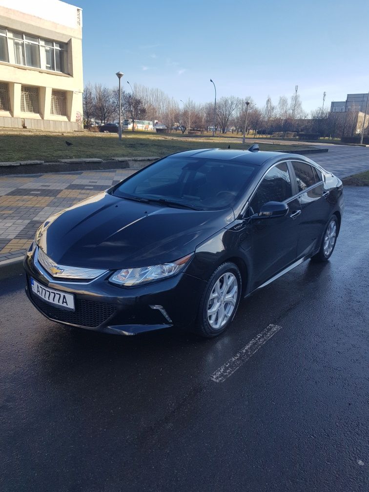 Продаю Chevrolet Volt Premier
