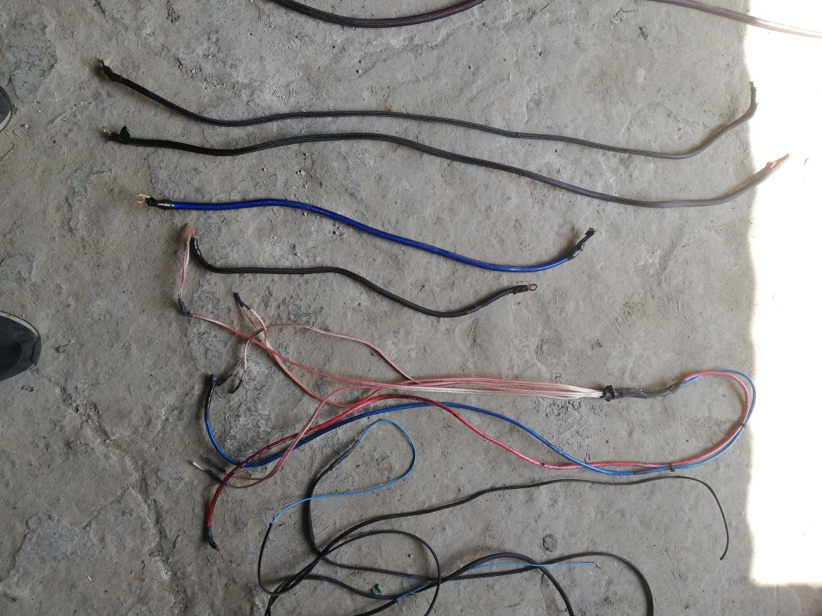 Przewody kable bezpieczniki zestaw komplet