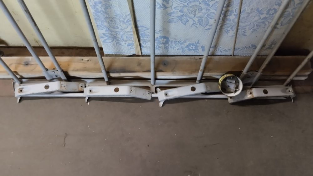 Автомобільний багажник