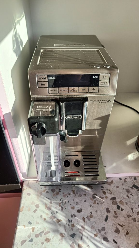 Ekspres DeLonghi Primadonna De Luxe XS