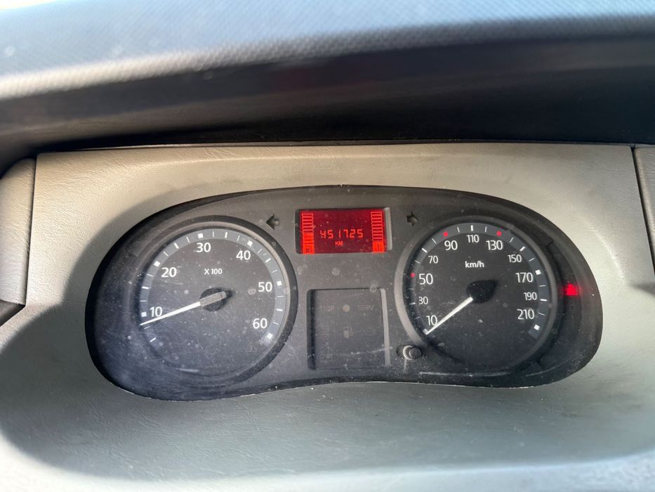 Renault Trafic 2.0 dCi - 2007r 9 osób - long
