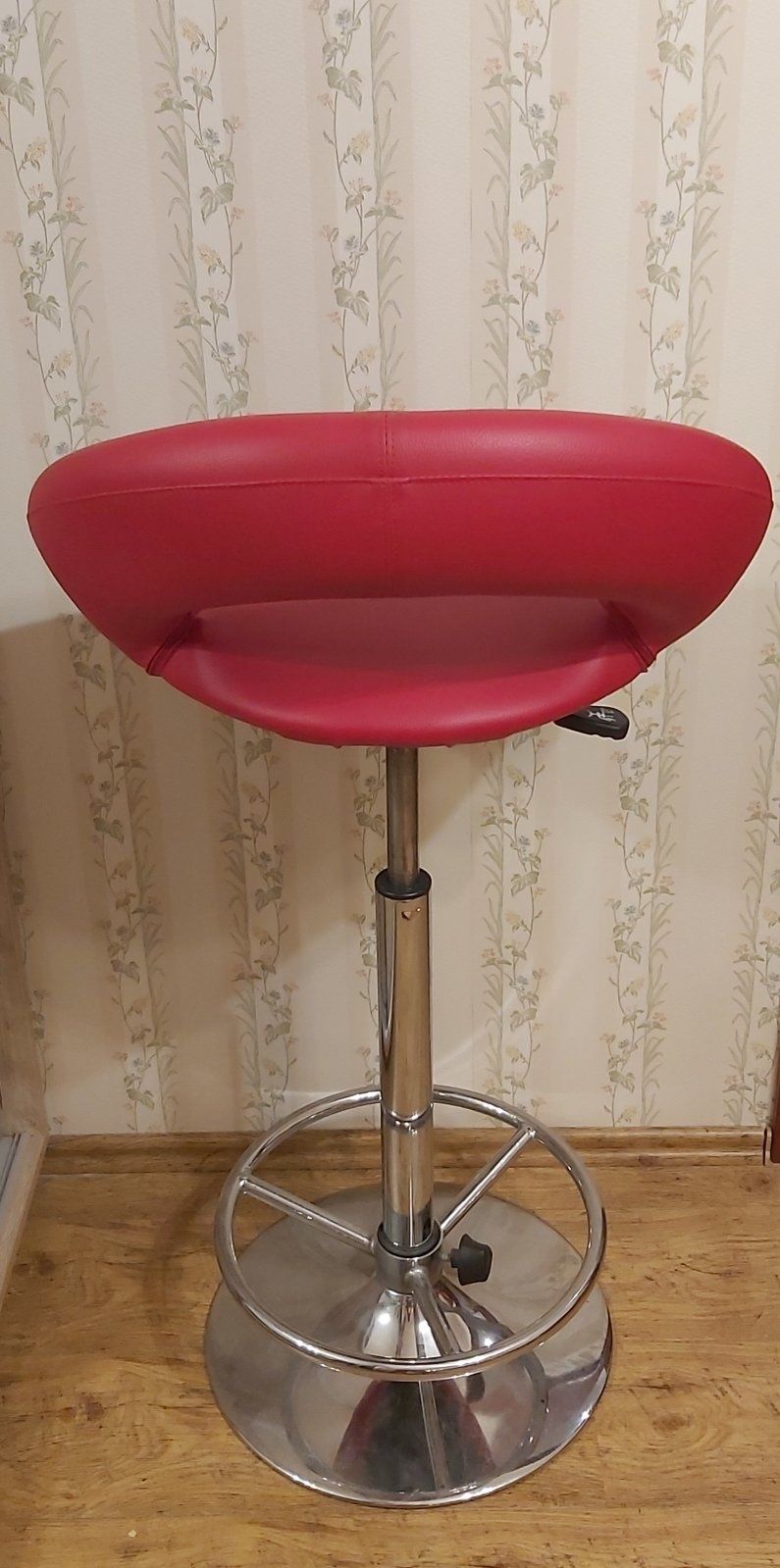 Барный стул с регулировкой высоты Rose chrome Новый Стиль