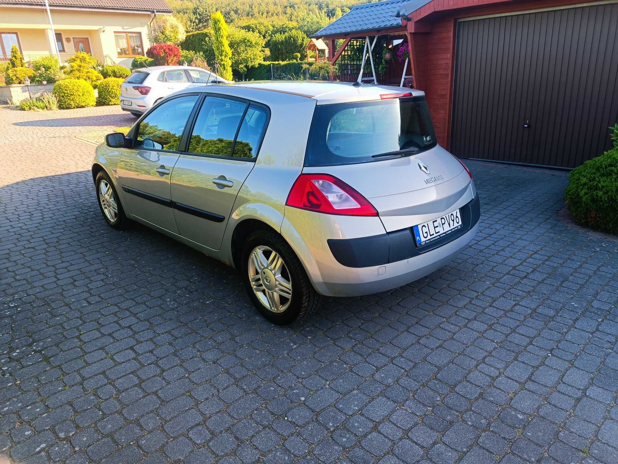 Renault Megane II 1.6 Benzyna