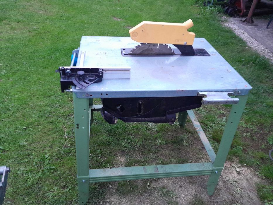 Pila stolowa krajzega cyrkulatka 230v ciecie pod kątem