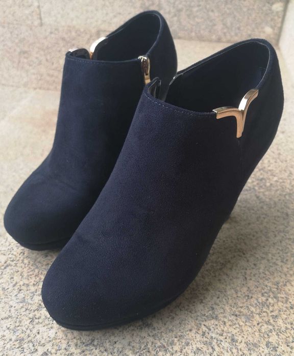 Botins azuis escuros 39