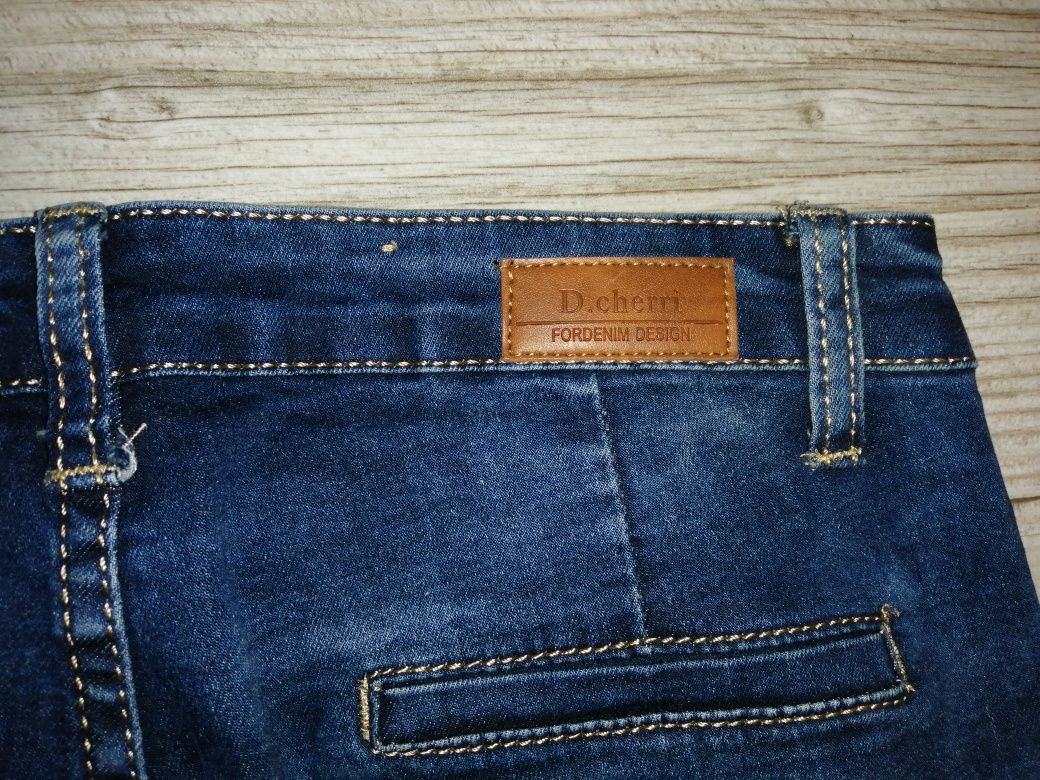 Spodnie jeansy r. 38