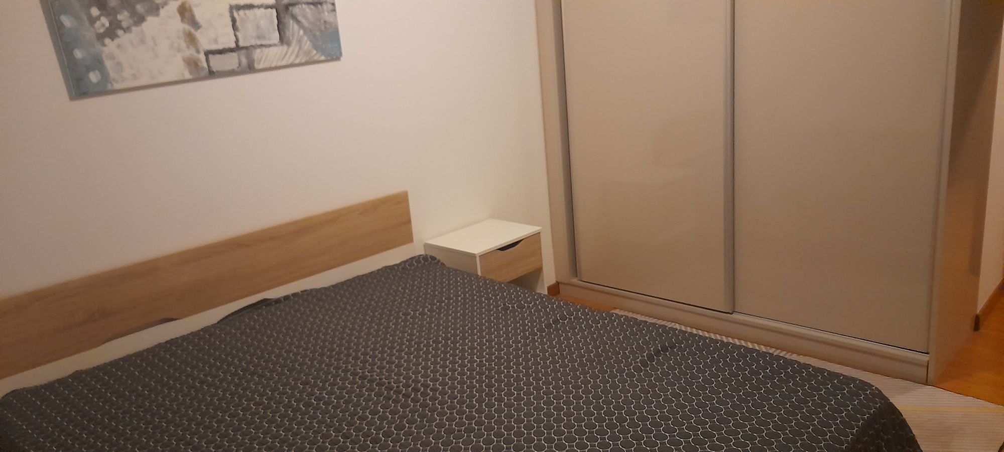Arrendo quarto individual em Ap T3 em condeixa, centro