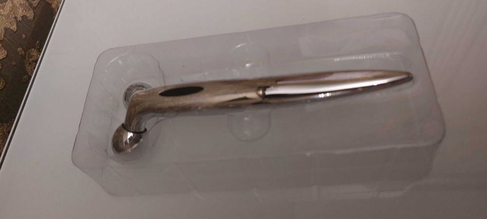 3D массажер для лица новый