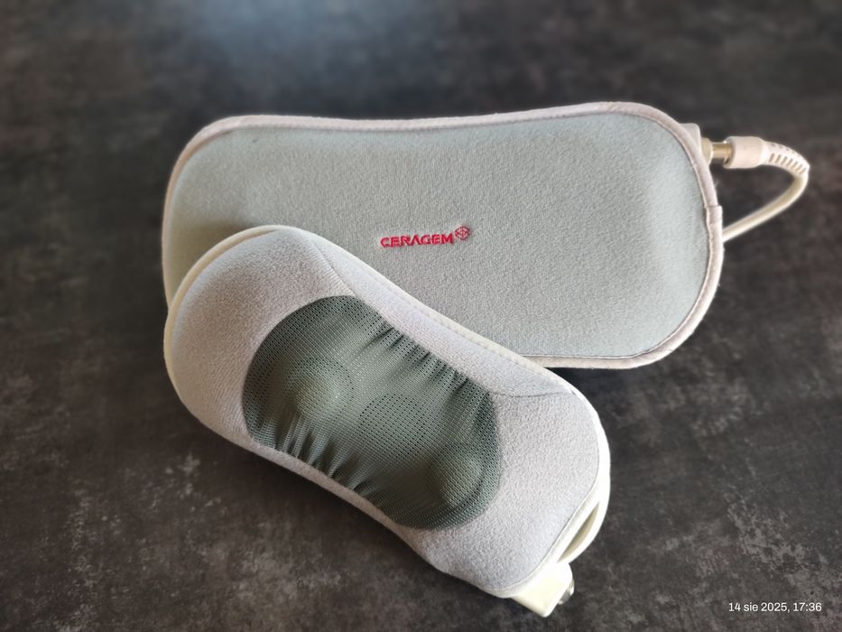 Łóżko do masażu  Ceragem V3, do  terapii kręgosłupa.