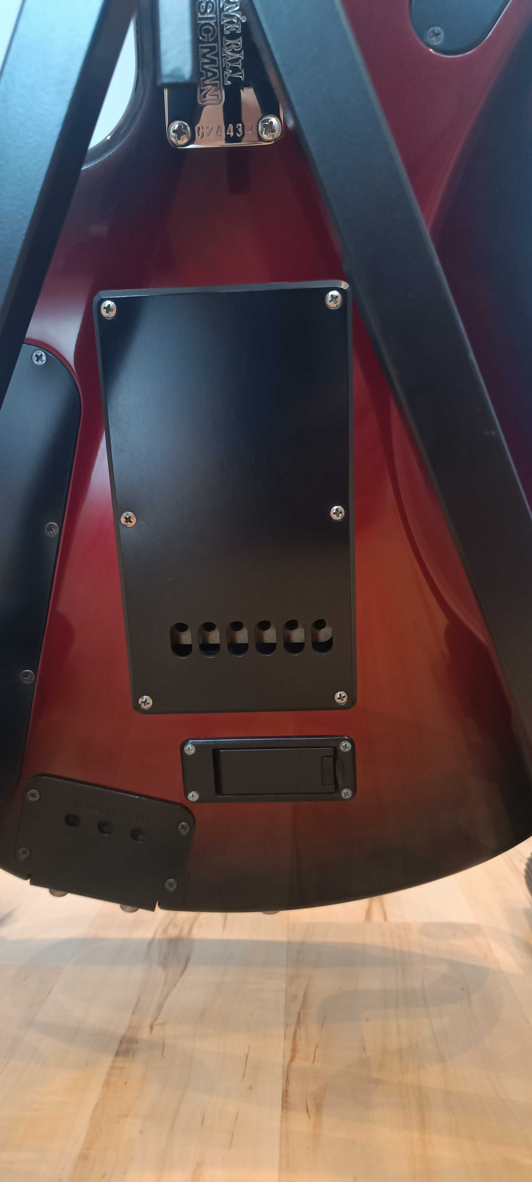 Gitara Music Man JP1 + piezo