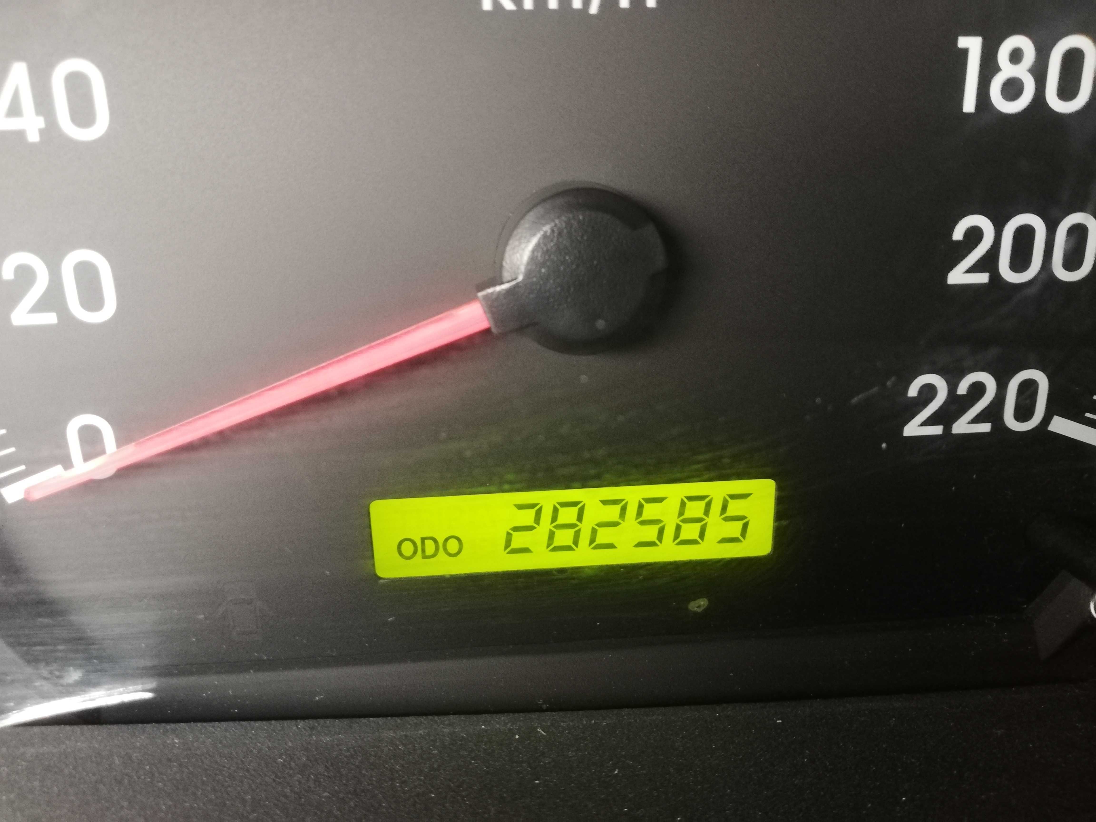 sprzedam ładne Kia Cerato 1,6 B+G