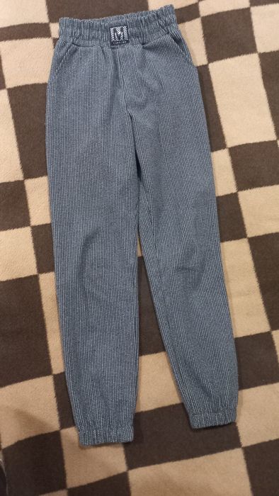 Теплі штани на дівчинку, зріст 146